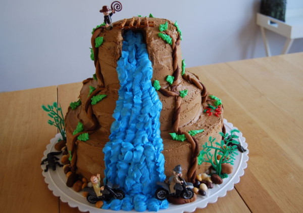 Indiana Jones cake