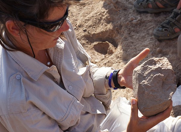 oldest stone tool harman holding lomekwi